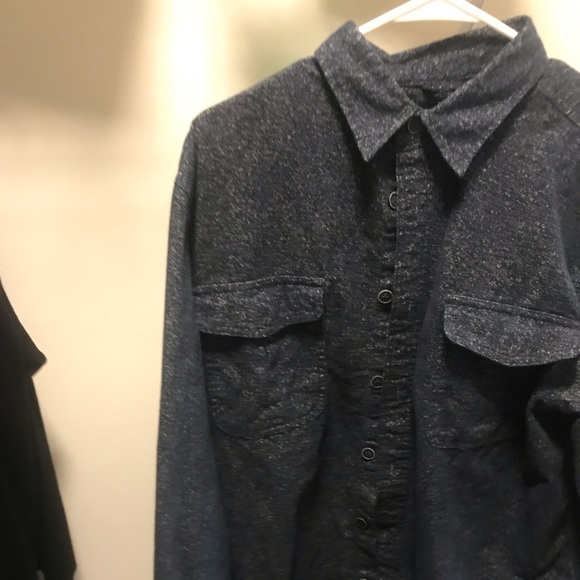 Blue flannel - Picture 1 of 5